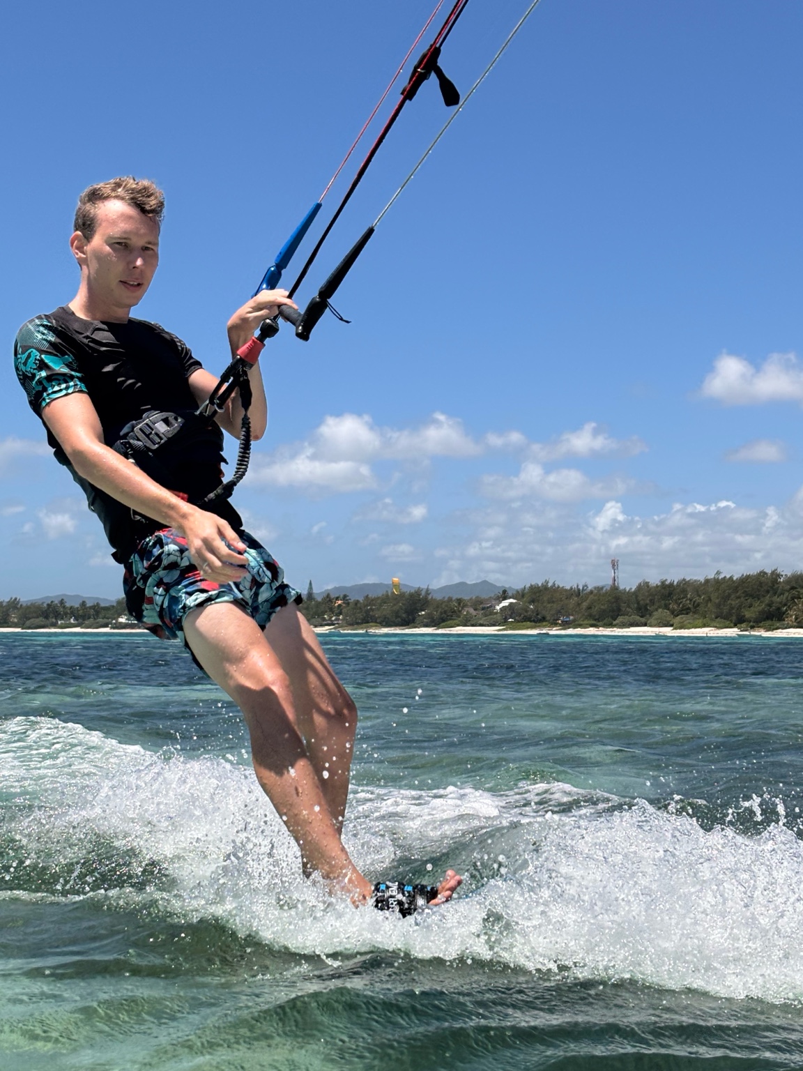 Kitesurfing lesson on flat lagoon water at Le Morne